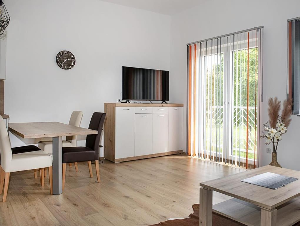 Racingtours Racecamp - Spielberg Hotel Spielberg Bei Knittelfeld ภายนอก รูปภาพ