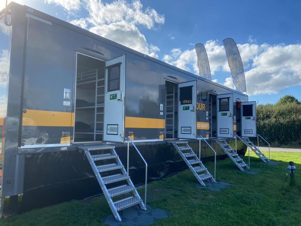 Racingtours Racecamp - Spielberg Hotel Spielberg Bei Knittelfeld ภายนอก รูปภาพ