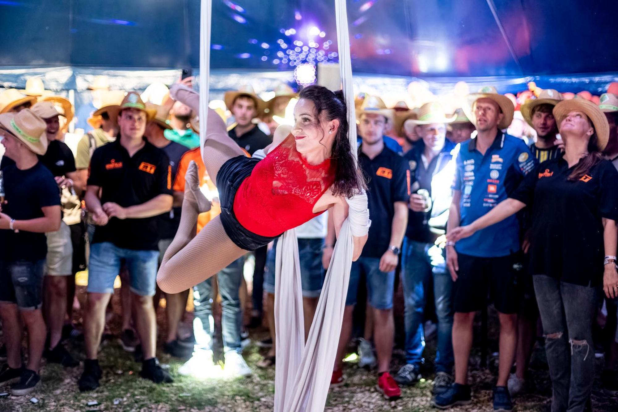 Racingtours Racecamp - Spielberg Hotel Spielberg Bei Knittelfeld ห้อง รูปภาพ