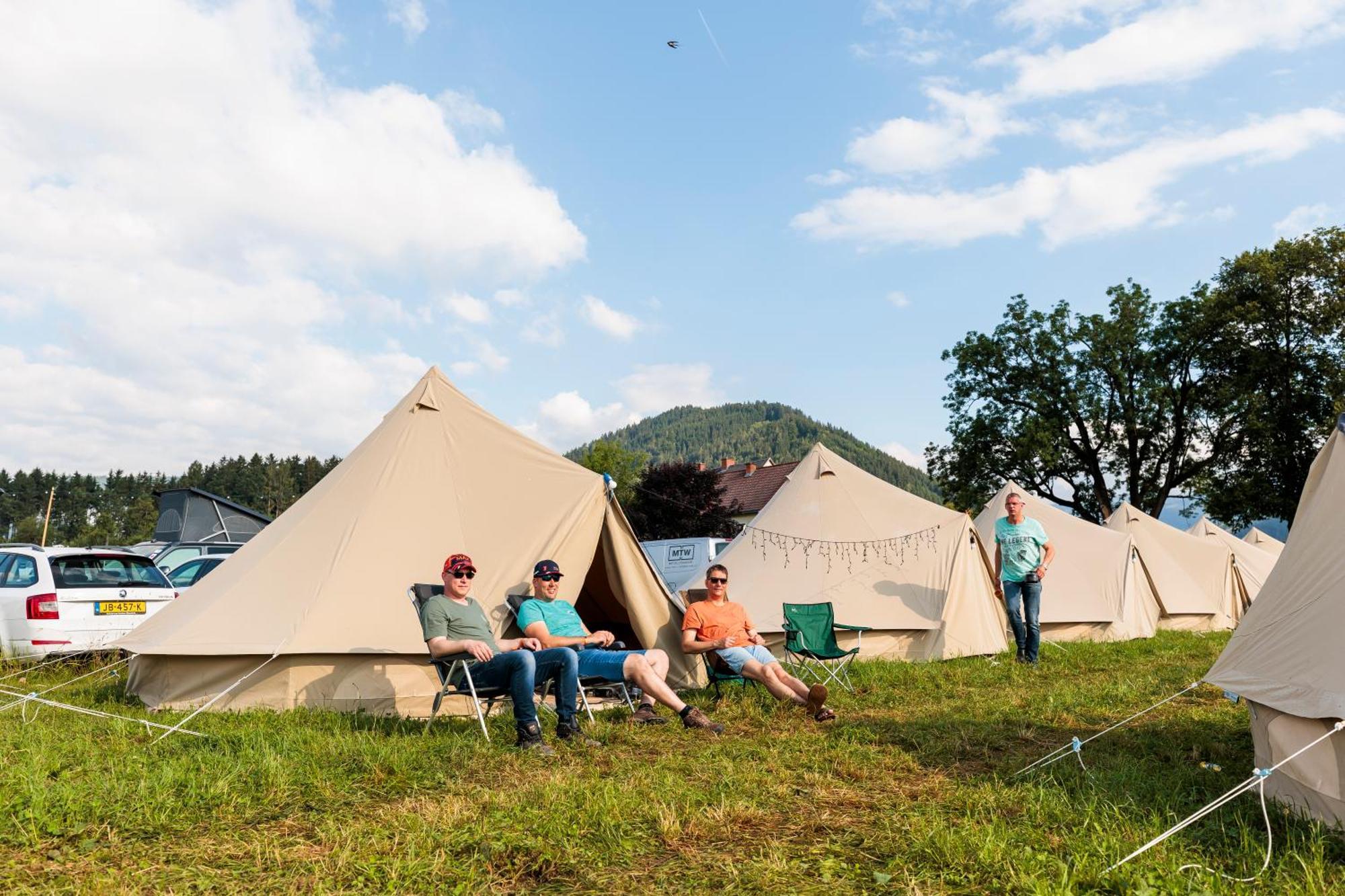 Racingtours Racecamp - Spielberg Hotel Spielberg Bei Knittelfeld ห้อง รูปภาพ